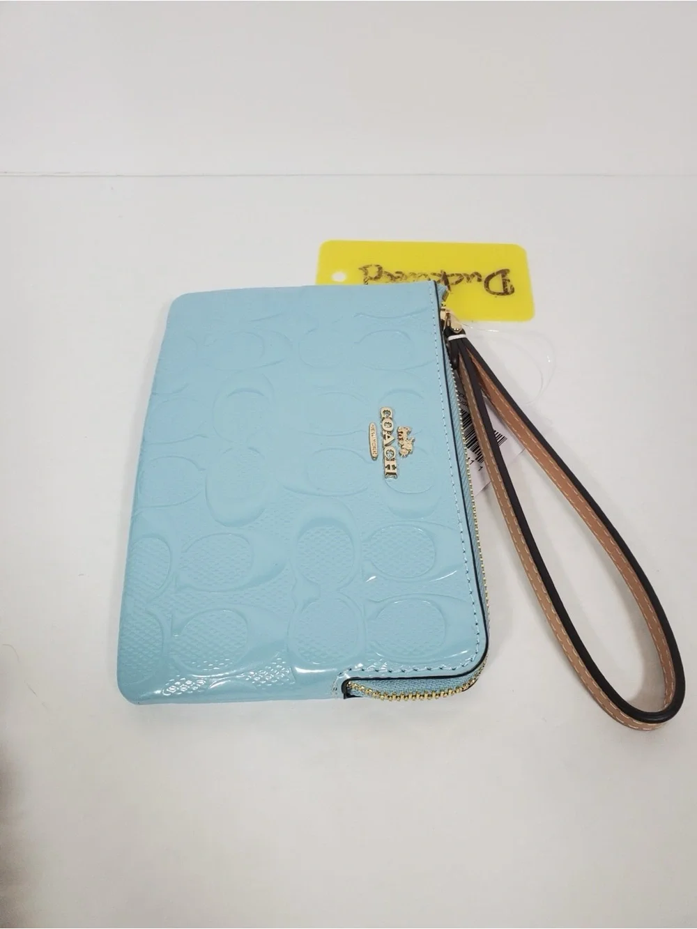 Coach nwt corner